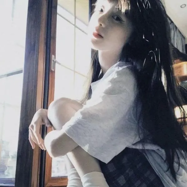 【阶级刺痛】《下女》全度妍李政宰超清版：保姆被男主人诱惑怀孕，在上流社会的压迫下走向毁灭